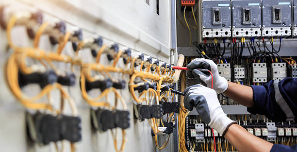 Professional Electrician technician working in Oak Harbor, OH